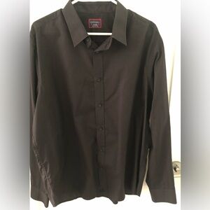 UNTUCKIT BLACK SHIRT